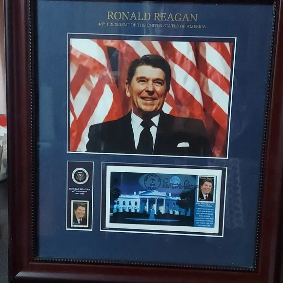 Official USPS President Ronald Reagan Wall decor ...like new - Picture 10 of 12